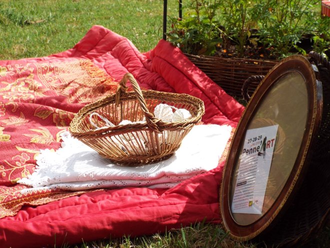 37240667_2156026081340866_764521276952805376_o